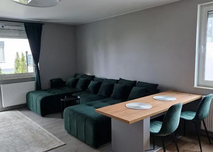 Mieszkanie W Poznaniu 포즈난