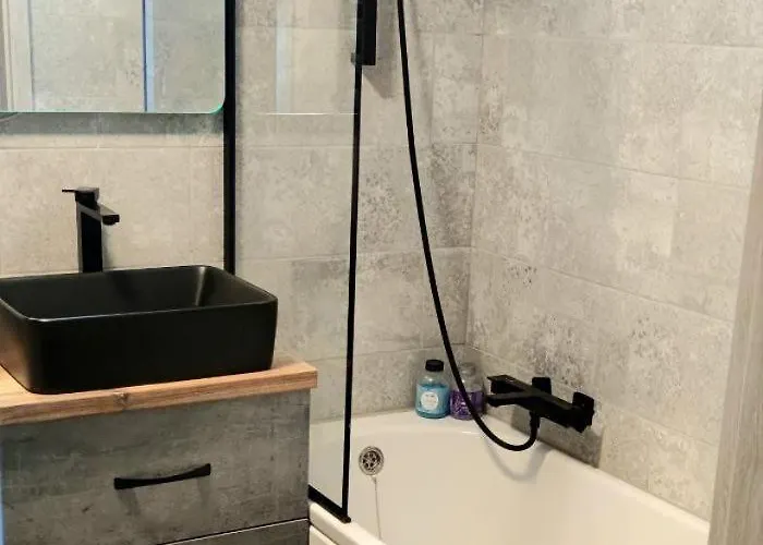 Mieszkanie W Poznaniu Apartment *